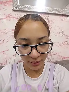 Snapshot of Jadde_Greyy_ chatting on June 13, 5:00 pm Jadde Greyy online show from June 13, 5:00 pm