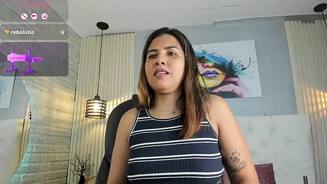 scarletbaker   online show from January 11, 12:32 pm