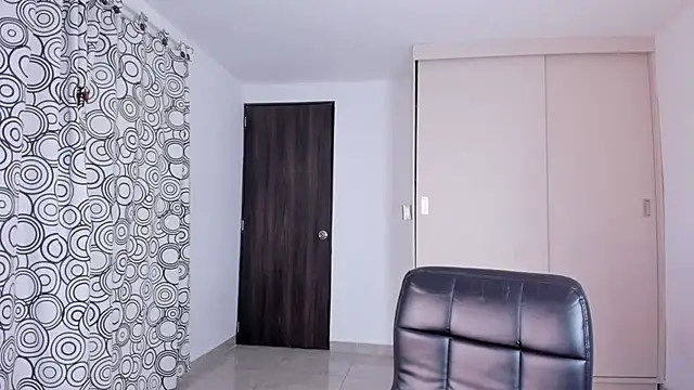 BabyMiaa  online show from February 25, 11:25 pm