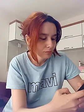 Snapshot of Atwsliiikizilll chatting on May 11, 3:07 pm Atwsliiikizilll online show from May 11, 3:07 pm