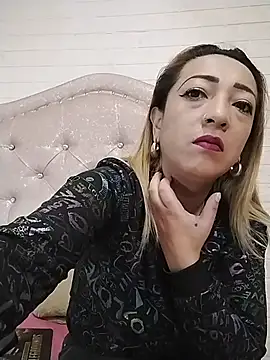 DanaMontana online show from January 9, 11:57 am