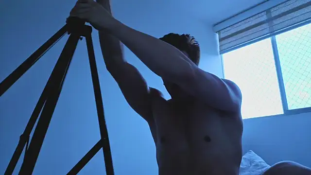 maxxcooper1 online show from December 14, 9:52 pm