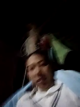 Snapshot of baby8822 chatting on December 17, 7:31 pm baby8822 online show from December 17, 7:31 pm