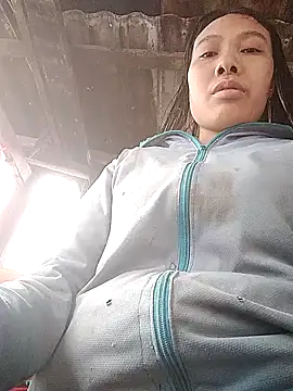 Snapshot of baby8822 chatting on December 18, 7:36 am baby8822 online show from December 18, 7:36 am