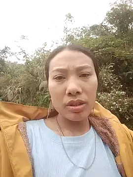 Snapshot of baby8822 chatting on December 23, 12:41 am baby8822 online show from December 23, 12:41 am