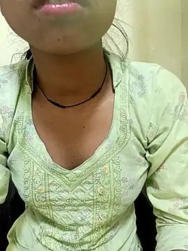 Snapshot of sexy_shital chatting on February 2, 2:43 am sexy shital online show from February 2, 2:43 am