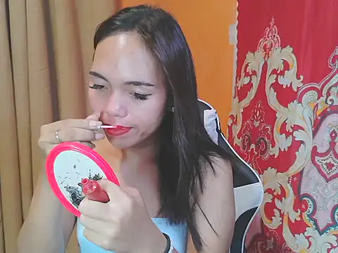 ur lovelyjessy online show from April 8, 6:19 pm