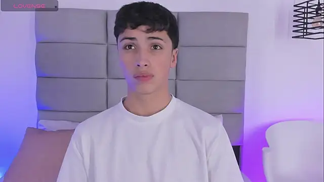 JoshClaarktt online show from March 28, 4:01 am