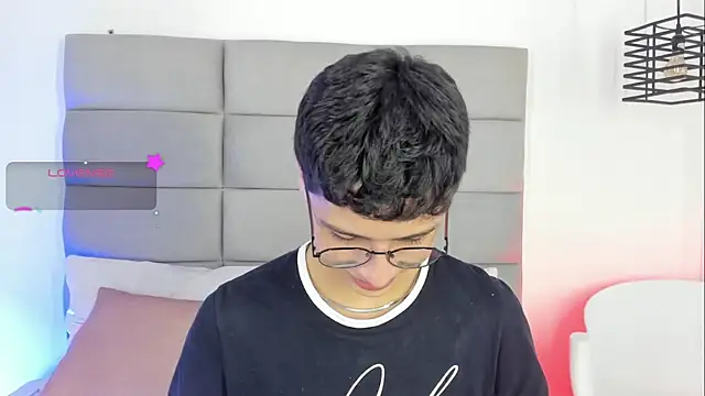 JoshClaarktt online show from March 29, 4:12 am