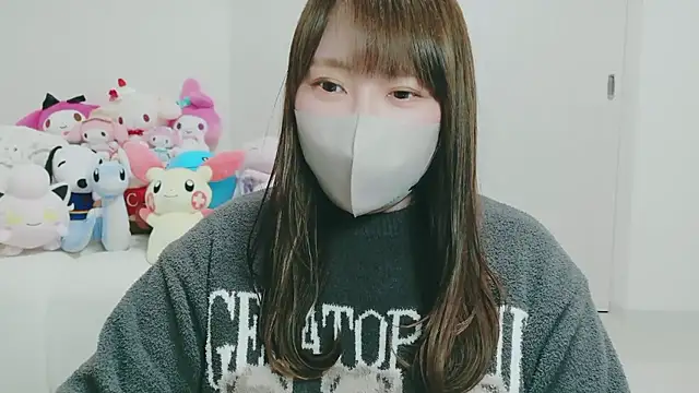 yuyuchan   online show from April 12, 10:09 am