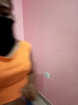 Shivani66 online show from December 15, 7:23 am