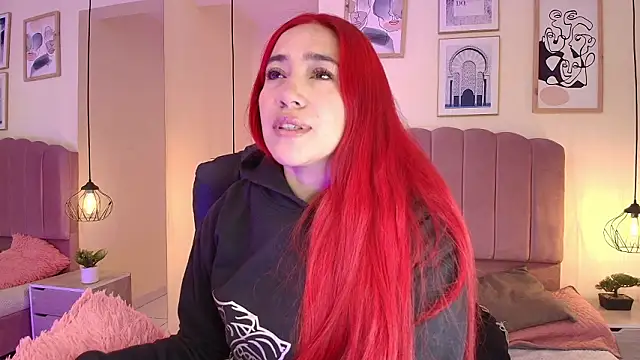 Snapshot of Celestee15_ chatting on February 2, 11:42 am Celestee15 online show from February 2, 11:42 am