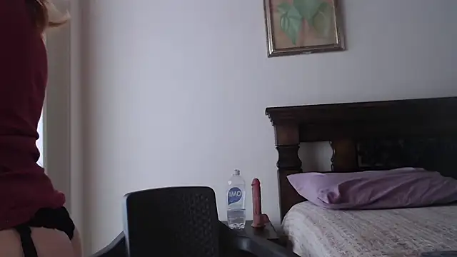 evelynsmithco online show from April 8, 7:14 pm