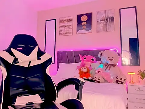 back thomson online show from February 23, 9:45 pm