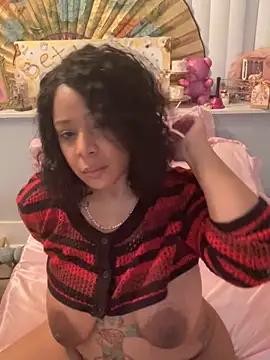 Snapshot of BettyCock chatting on March 7, 2:08 am BettyCock online show from March 7, 2:08 am