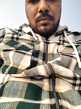 susuadult online show from December 18, 8:20 am