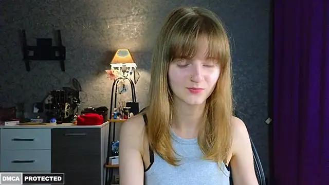 Miss Alisa  online show from July 4, 6:03 pm