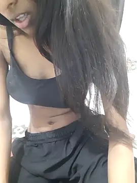 Snapshot of tanjua78 chatting on February 25, 3:27 am tanjua78 online show from February 25, 3:27 am