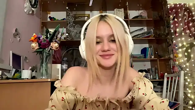 MelisaBloomy online show from December 13, 7:53 pm