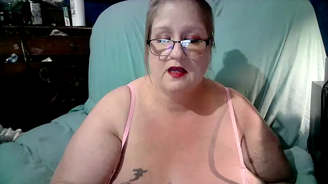 Snapshot of jade-belle chatting on May 8, 6:52 am jade-belle online show from May 8, 6:52 am