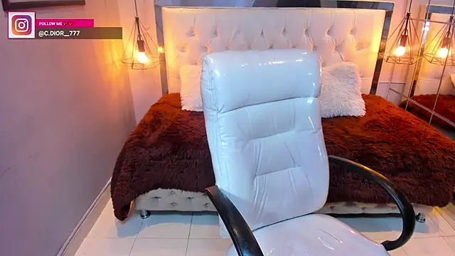 drake miller7 online show from January 12, 3:23 am