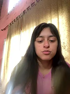 katycatarg online show from January 13, 3:28 pm