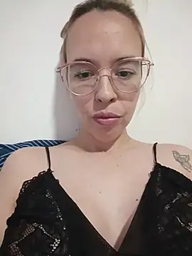 Snapshot of Zairablon chatting on February 23, 5:05 am Zairablon online show from February 23, 5:05 am