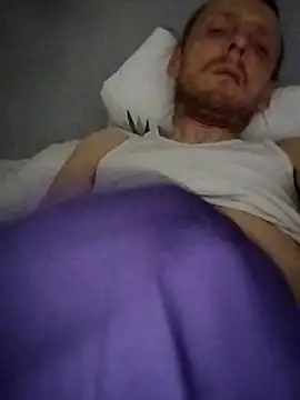 CrookedBunk3527 online show from January 6, 10:01 pm