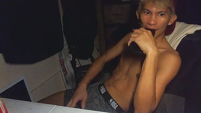 jhaycobXgarcia online show from March 6, 1:29 pm