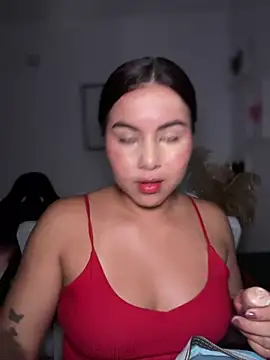 Zarahs Blare1 online show from May 10, 11:32 pm