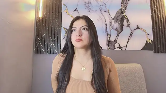 VIOLETA PARKKER online show from December 19, 7:43 pm