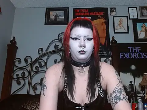 Snapshot of Bettieee_Agura chatting on January 7, 1:08 am Bettieee Agura online show from January 7, 1:08 am