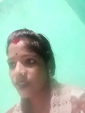 Juli pande online show from December 21, 2:13 pm