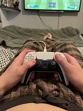 harrygeorge18 online show from February 16, 4:25 pm