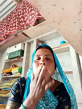 Shreya pandit online show from March 10, 7:13 am