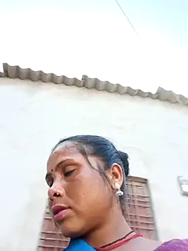 Shreya pandit online show from March 11, 11:05 am