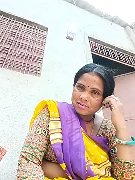 Shreya pandit online show from April 12, 11:37 am