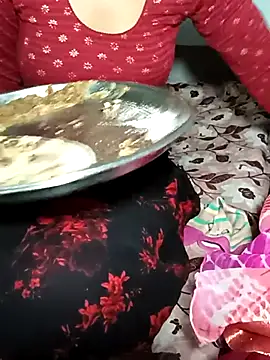 Pooja Love143 online show from March 3, 6:41 am