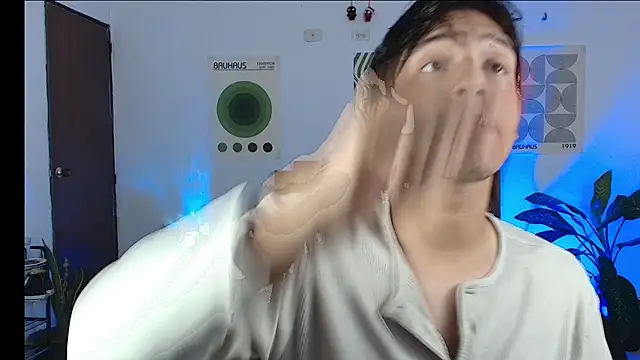 CrisotpherMoretti online show from January 7, 5:48 pm