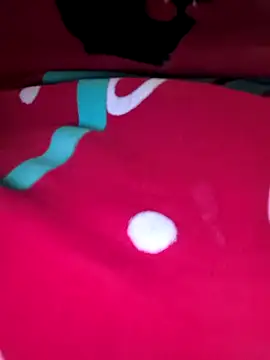 -Queen- online show from February 15, 2:03 pm