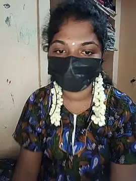 Snapshot of tamilsaisree chatting on July 13, 4:43 pm tamilsaisree online show from July 13, 4:43 pm