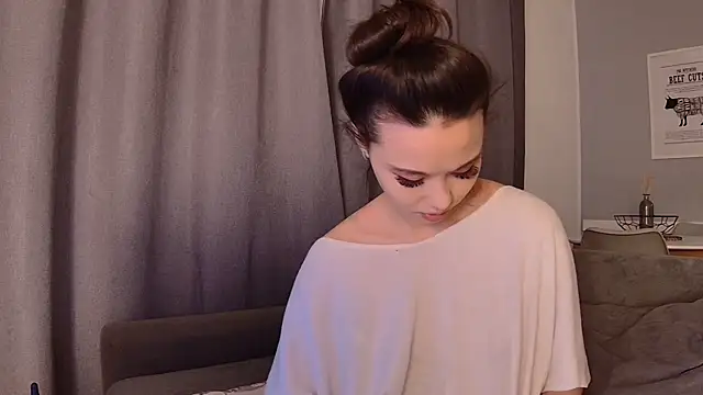 Snapshot of janeLoveSweetHeart chatting on May 14, 6:04 pm janeLoveSweetHeart online show from May 14, 6:04 pm