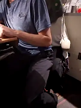 Quebec46 online show from April 14, 9:43 pm