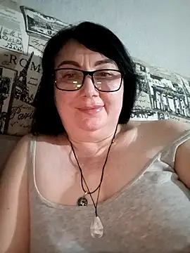 Snapshot of MariSwan222 chatting on April 18, 7:18 pm MariSwan222 online show from April 18, 7:18 pm