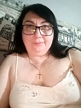 Snapshot of MariSwan222 chatting on May 1, 8:57 pm MariSwan222 online show from May 1, 8:57 pm