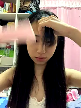 hanhan-oooooo online show from December 16, 4:23 pm