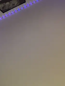 Melissaa00 online show from April 15, 2:02 pm