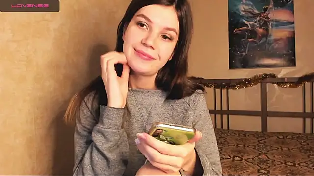 WeliosCouple online show from March 27, 9:32 am