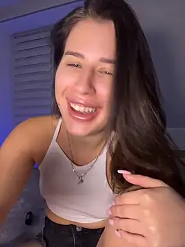Lira Fayeee online show from June 8, 7:14 pm