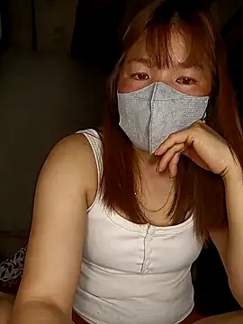 Snapshot of May-Ne chatting on February 24, 2:59 pm May-Ne online show from February 24, 2:59 pm